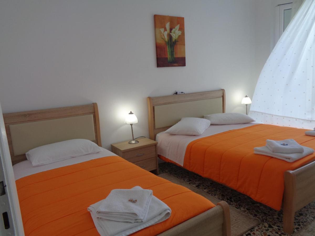 Blue Sky Apartments & Rooms Xiropigado Esterno foto