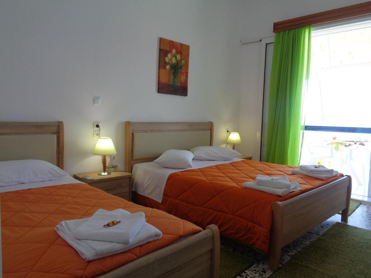 Blue Sky Apartments & Rooms Xiropigado Esterno foto