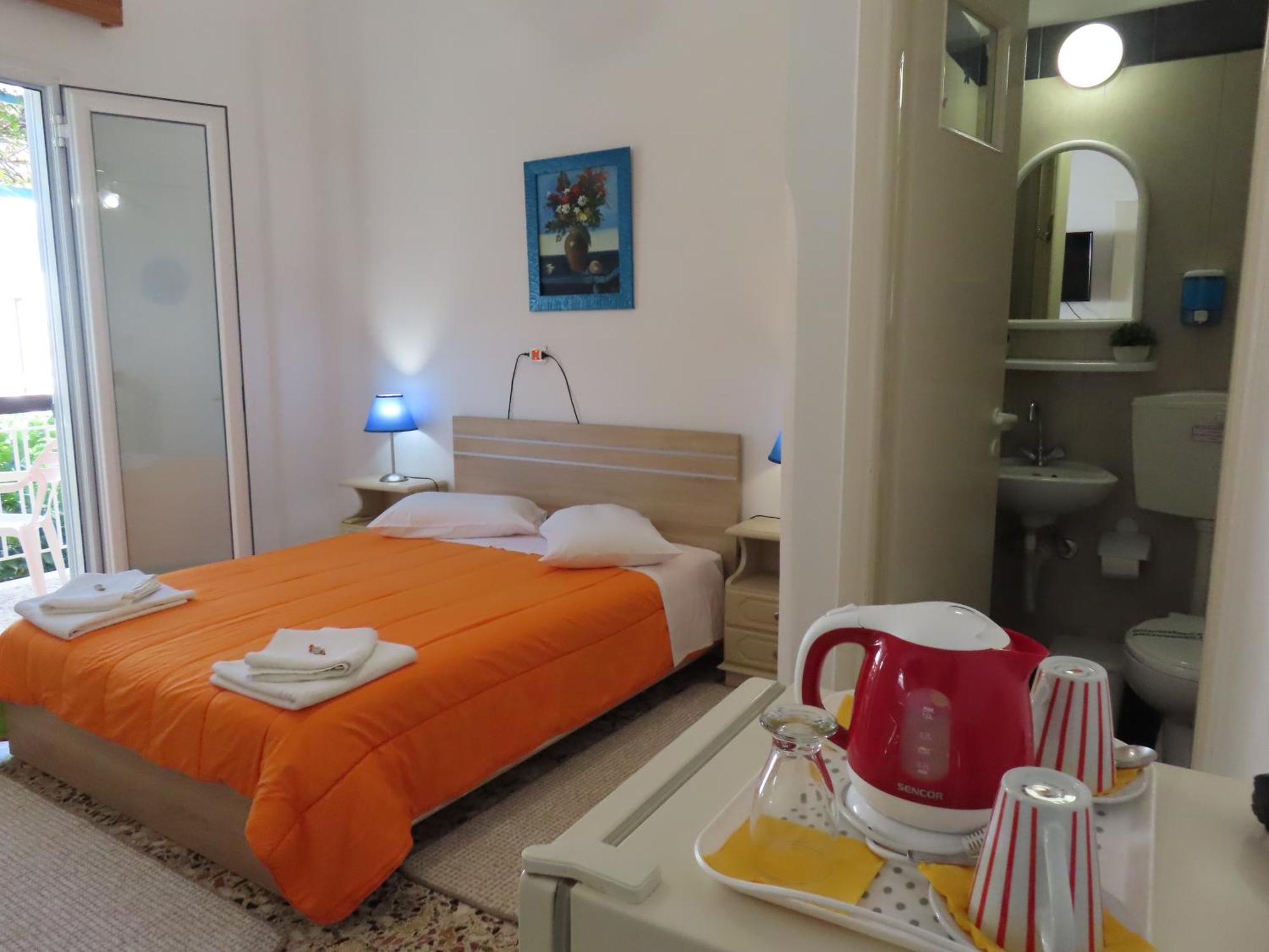 Blue Sky Apartments & Rooms Xiropigado Esterno foto