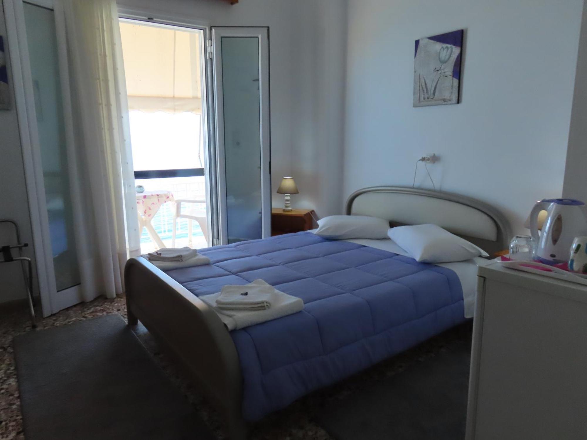 Blue Sky Apartments & Rooms Xiropigado Esterno foto